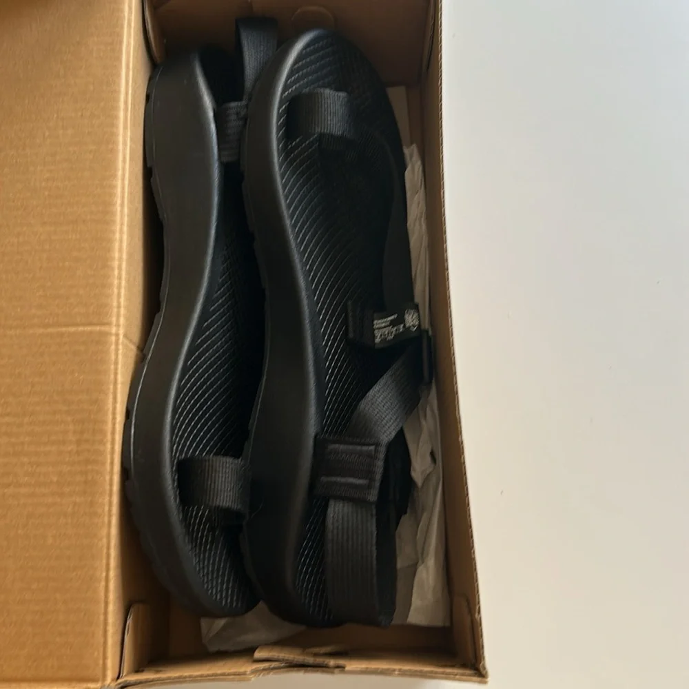 Chaco Black Men's Sandals - Picture 2 of 11